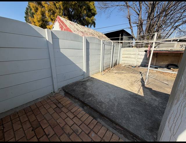 4 BEDROOM HOUSE FOR SALE IN BRENTHURST